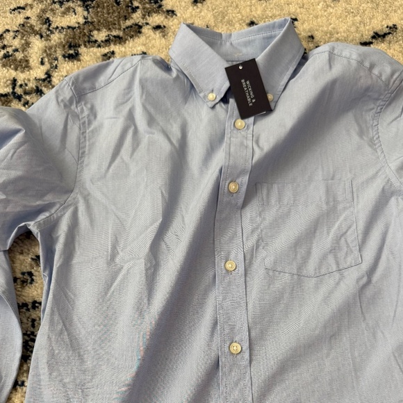 TWO GAP Button Down Dress Shirts - Picture 10 of 16
